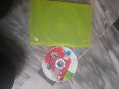 Xbox 360 e with 8 games and controller
