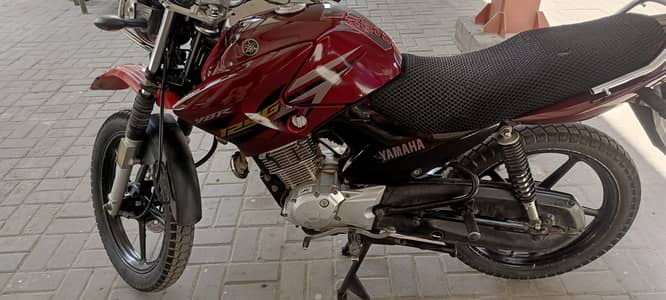 Yamaha ybr g 125 cc 2017 model fit neat bike