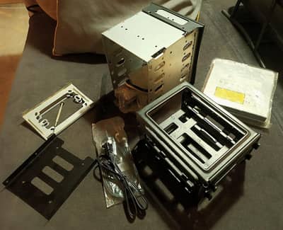 GIVEAWAY OFFER. . . HDD/SSD STORAGE COMPONENTS ACCESSORIES 05 ITEMS!!!