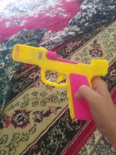 toy saller