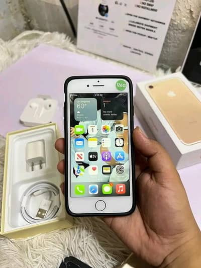 Iphone 7plus PTA approved 128gb My Whatsapp number 0344-56-89-749