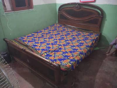 bed with gadha