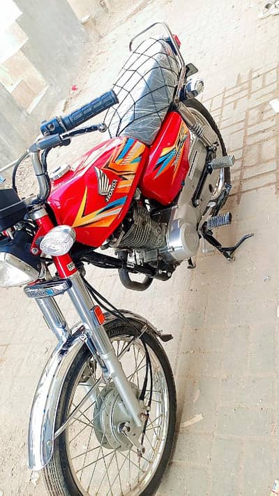 Honda 125 Like New Condition
