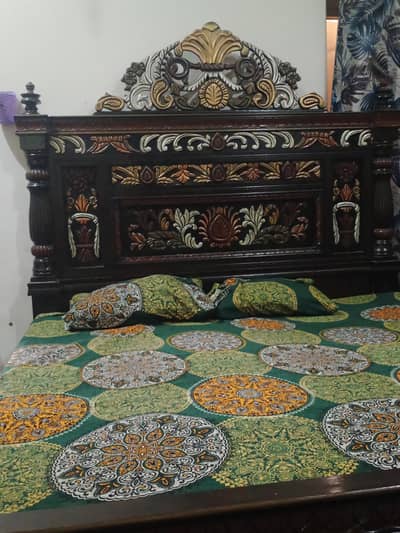 bed set for sale (without mattress)