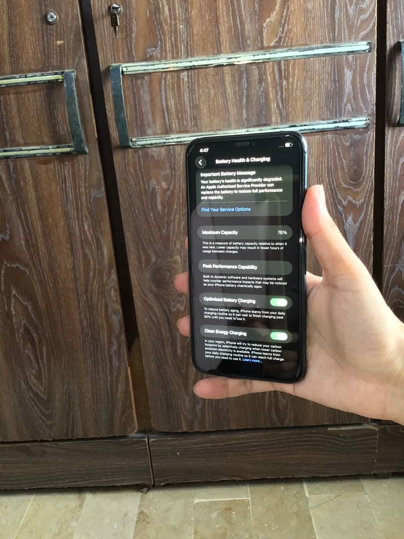 Apple iPhone 11 Pro Max 10