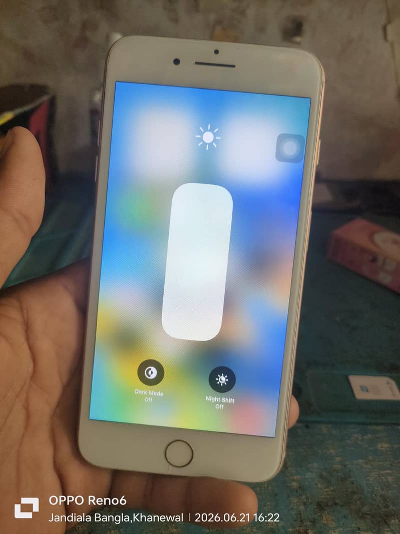 iPhone 8 plus 1