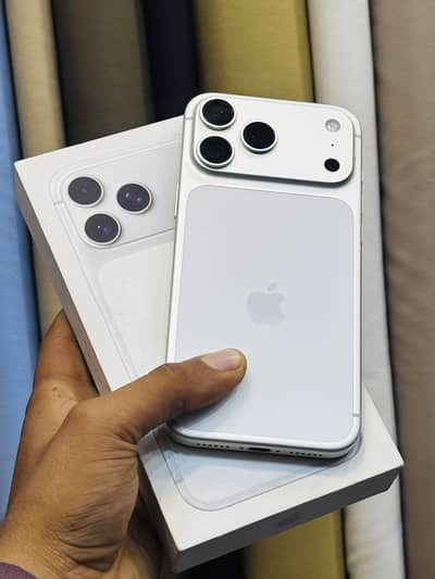 Apple iPhone 17 Pro Max