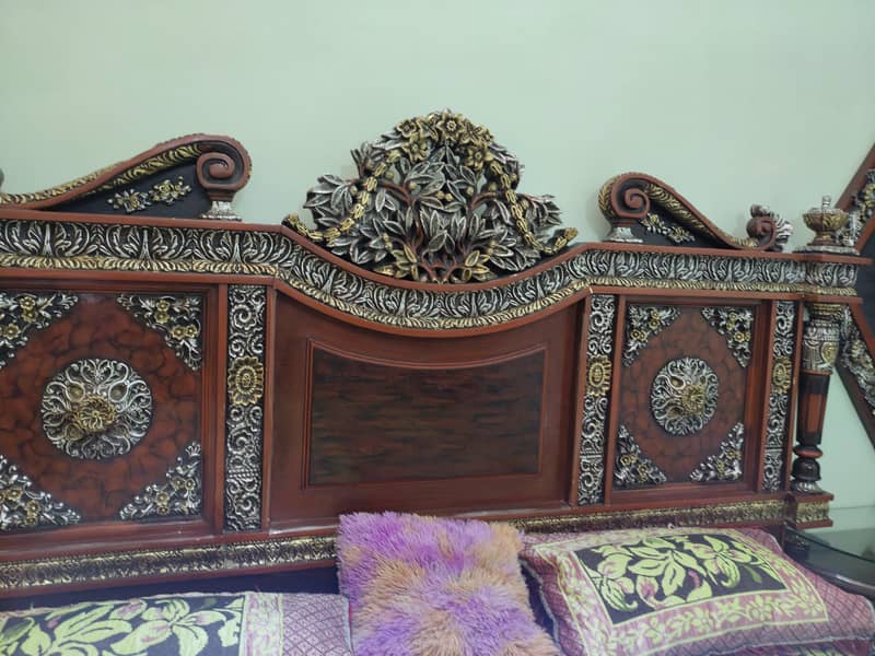 Chinioti Bed Set with Dressing Table 3