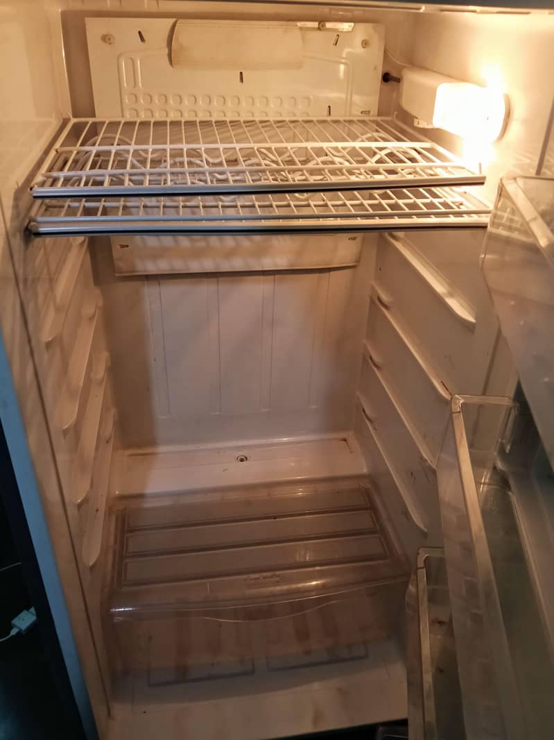 refrigerator 1