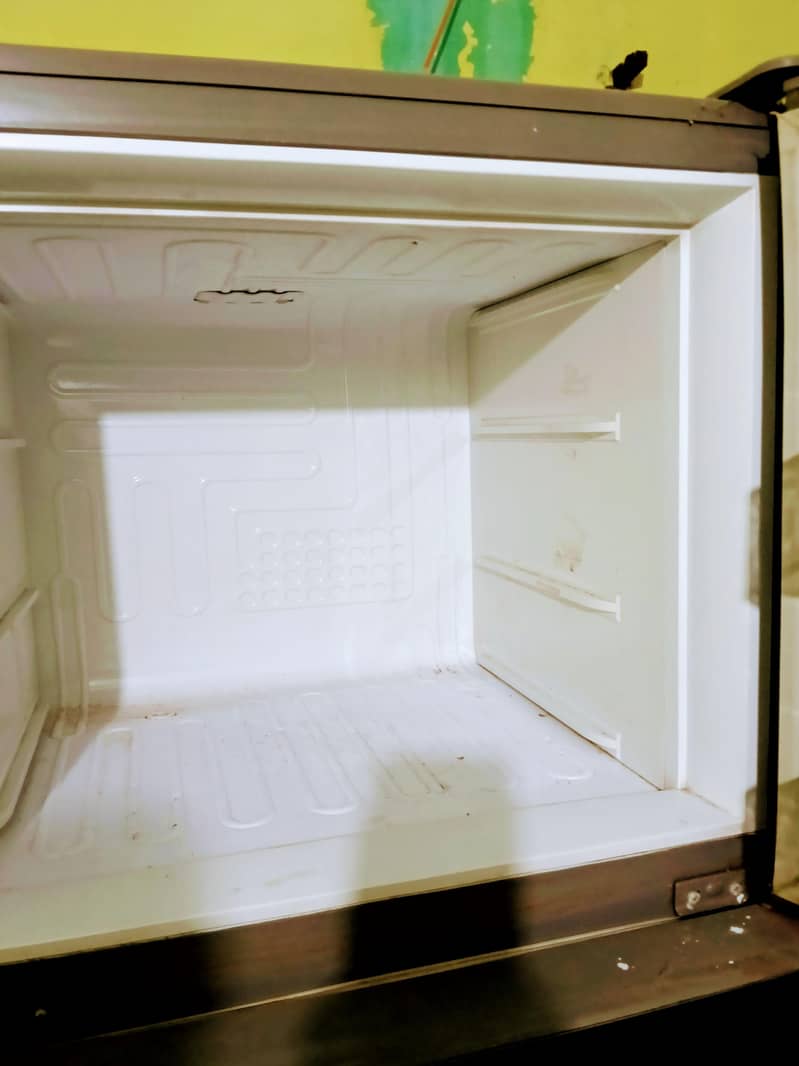 refrigerator 2