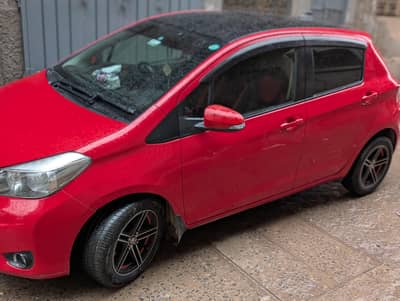 Toyota Vitz 2013