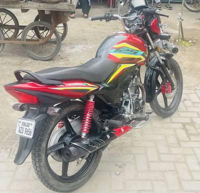 HONDA CB 125 F 23/25
