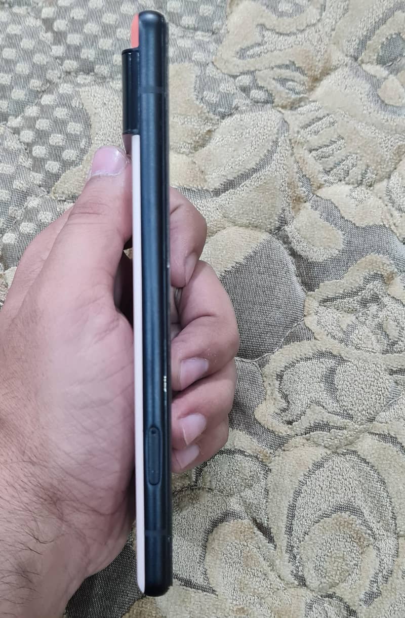 Google Pixel 6 3
