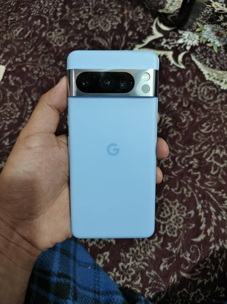 Google Pixel 8 Pro 0