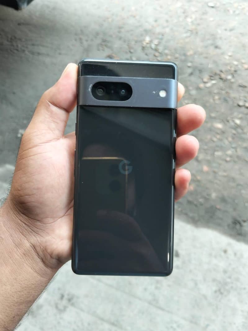 Google Pixel 7 3