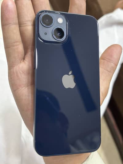 Apple iPhone 13