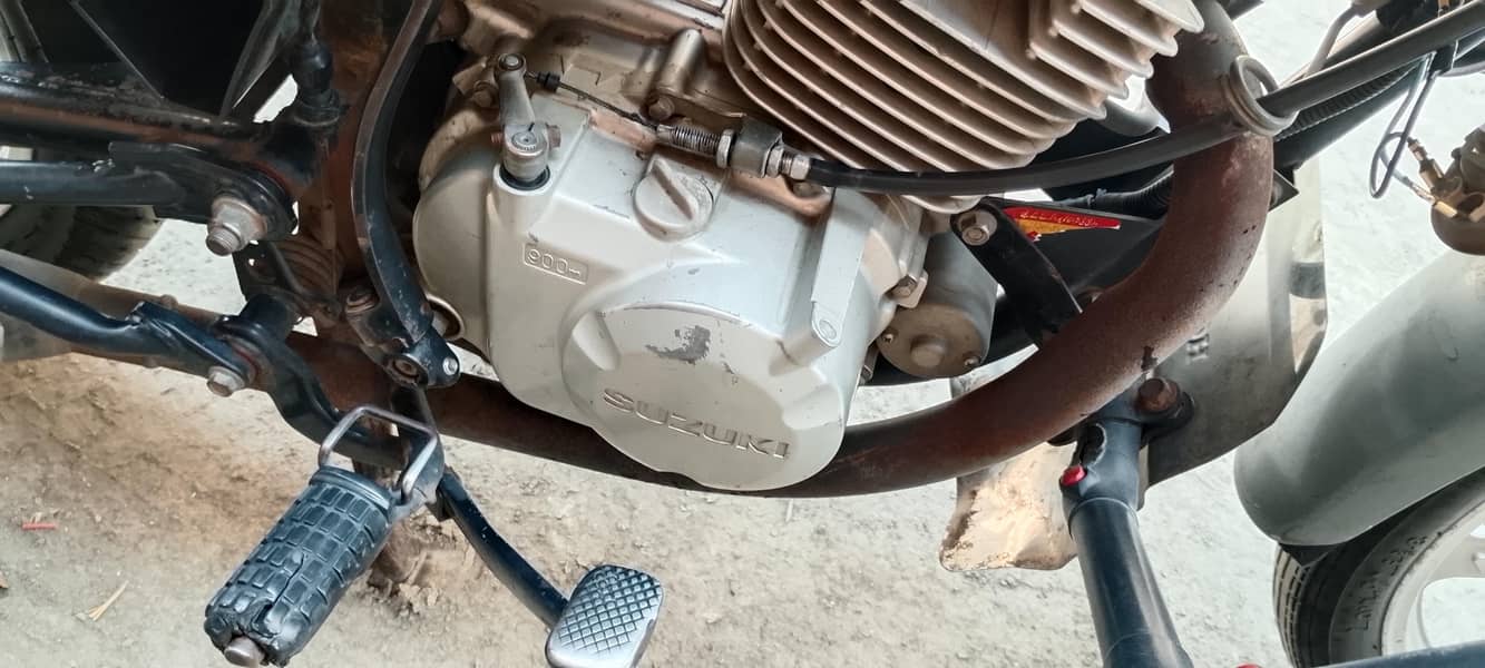 suzuki 4