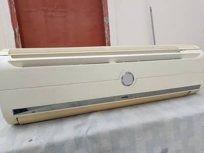 Used AC for Sale – PKR 35,000