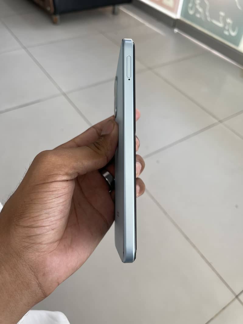 OPPO A6x 4