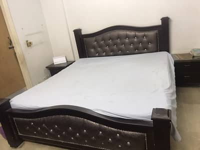 bed set without mattress