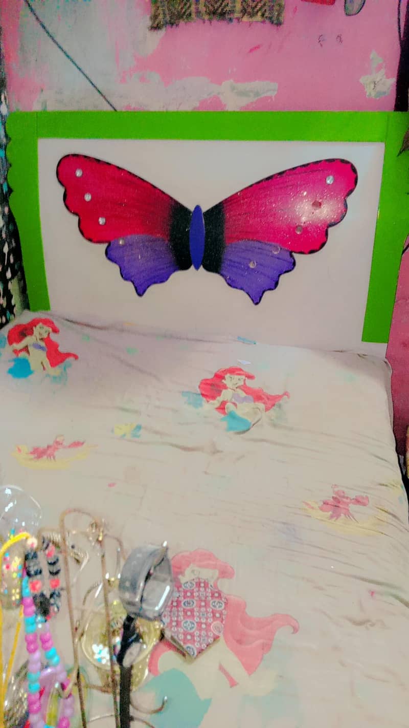 Bed and Dressing 1