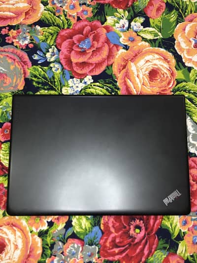Lenovo Thinkpad laptop for sale _ smoth perfomance (office / study use