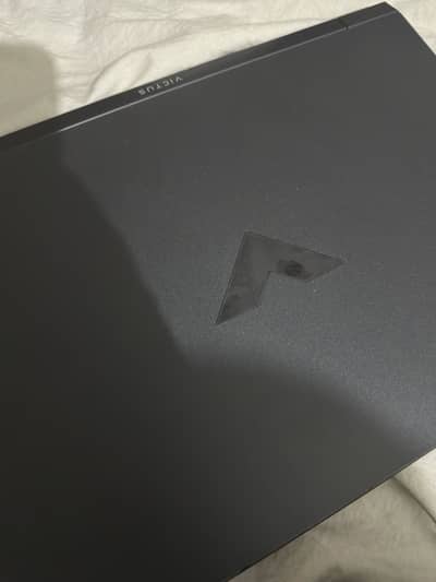 HP Victus 15 FB3093dx Gaming Laptop