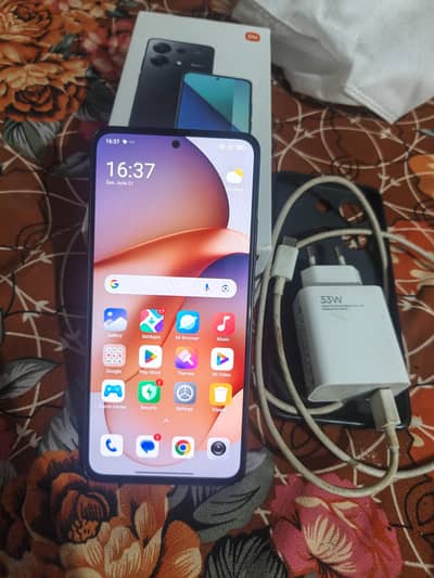 Xiaomi Redmi Note 13 complete box