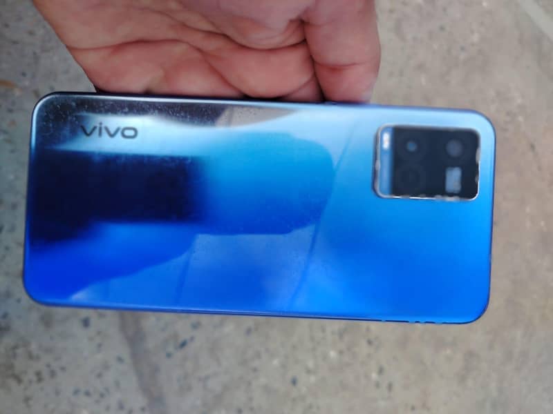 Vivo V21 0