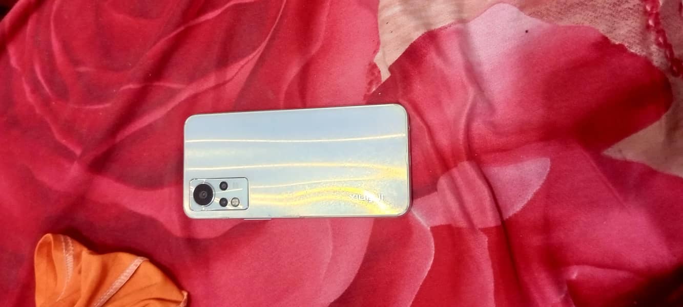 Infinix Note 11 8