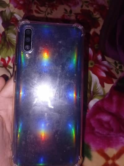 Samsung Mobile A70
