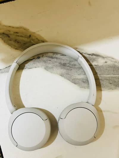 Sony WH-CH520 Wireless Bluetooth Headphones – Excellent Condition