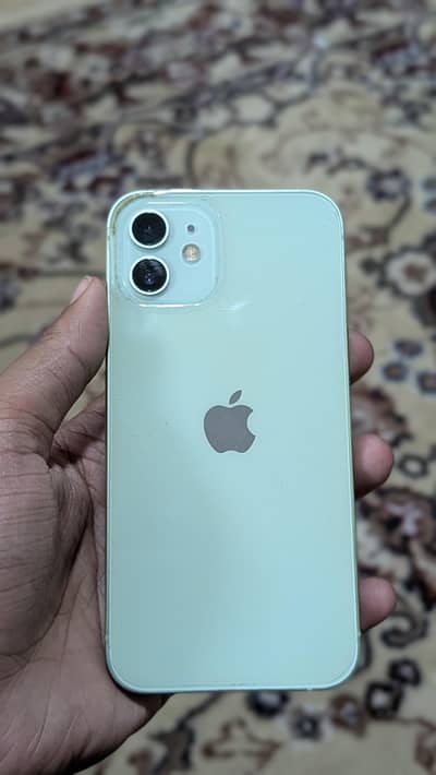 Apple iPhone 12