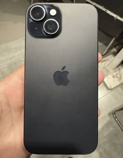 Apple iPhone 15