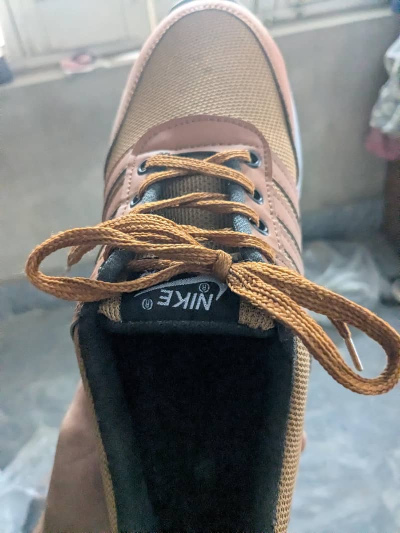 joggers 1