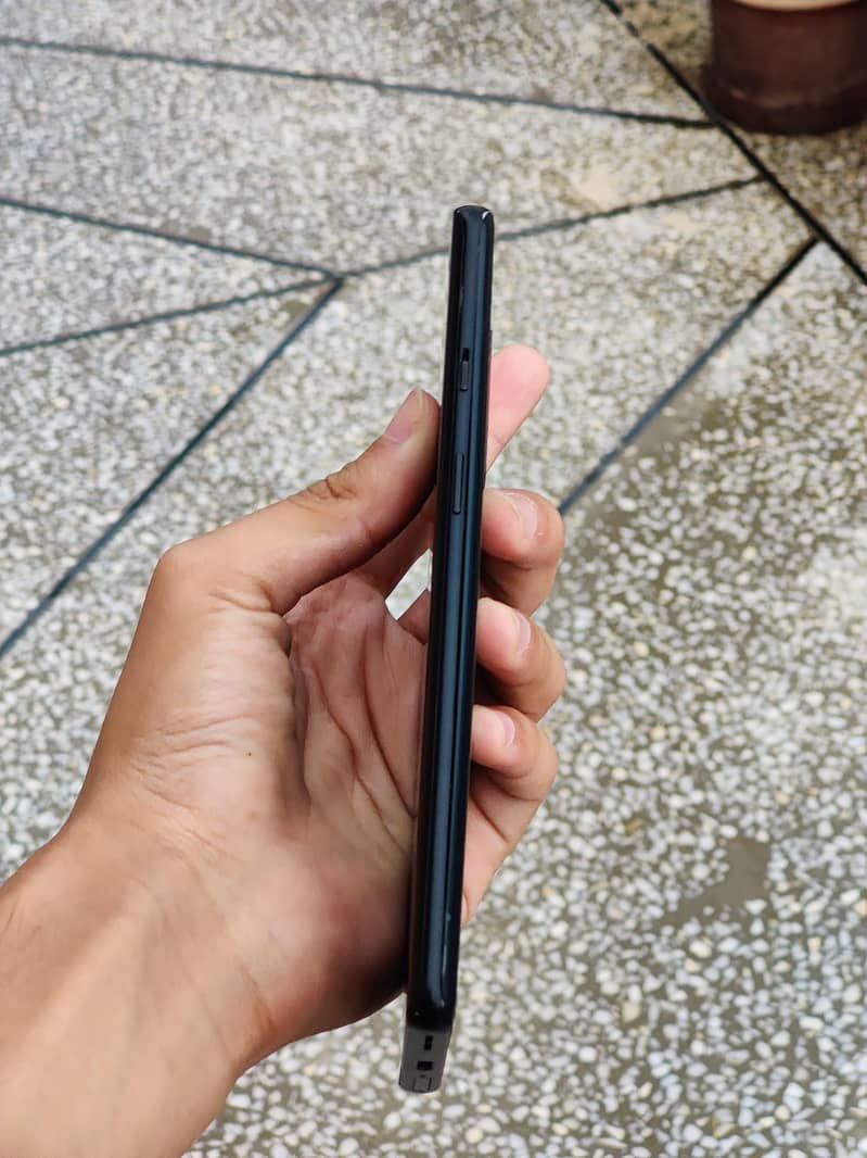 One Plus 8 6