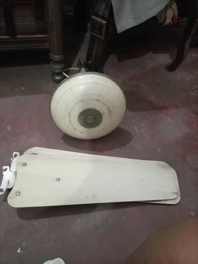 3 sets of ceiling Fans