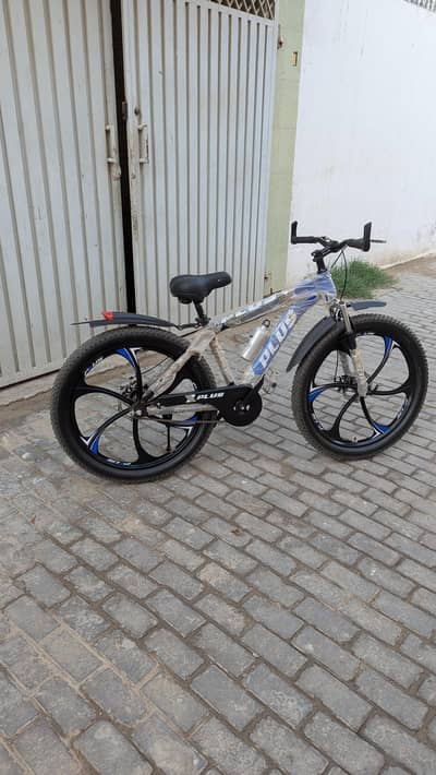 Boys cycle