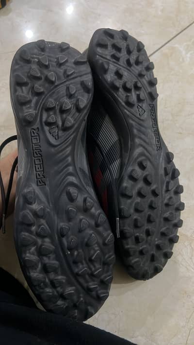 Predators adidas grippers