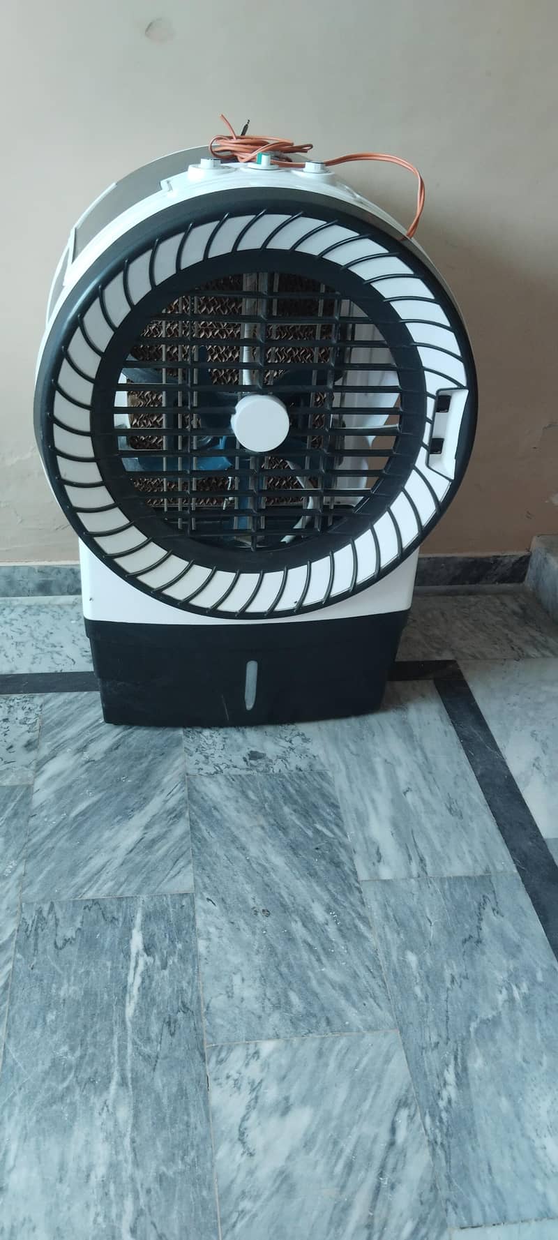 Dc Cooler. 3