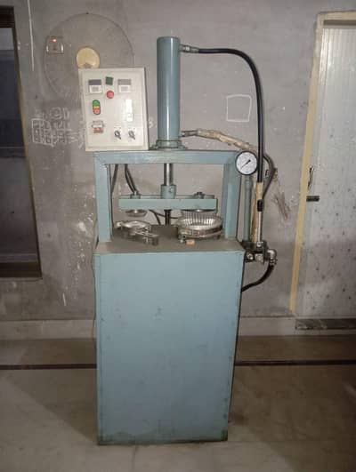 disposable plates Maker Press