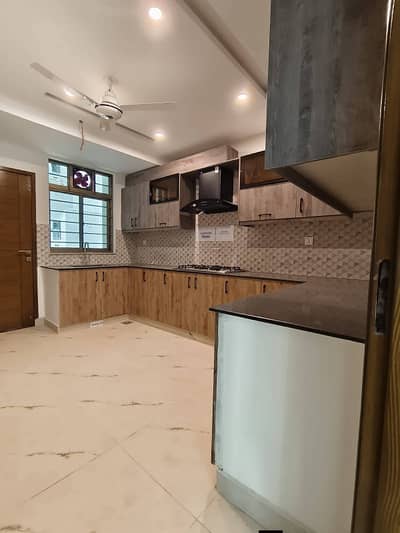 4bed Room With Attach Bathroom Tv Lounge Drawing Room Kitchen Store Servant Quarter