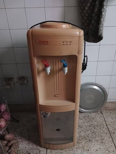 water dispenser