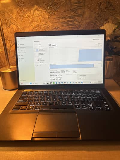 Dell Latitude Core i7 G8