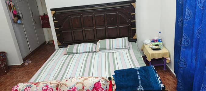 king bed