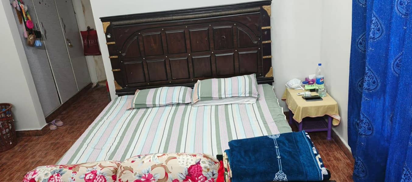 king bed 0