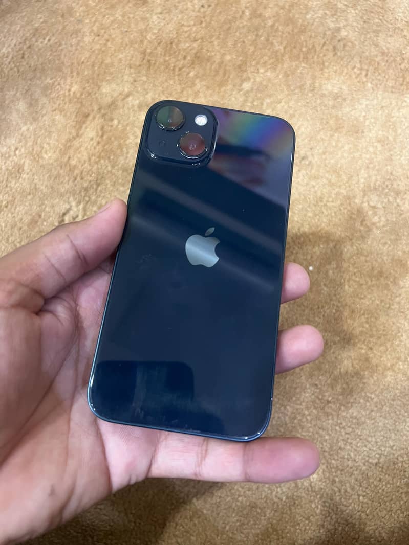 Apple iPhone 13 1