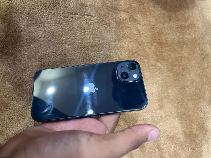 Apple iPhone 13 2