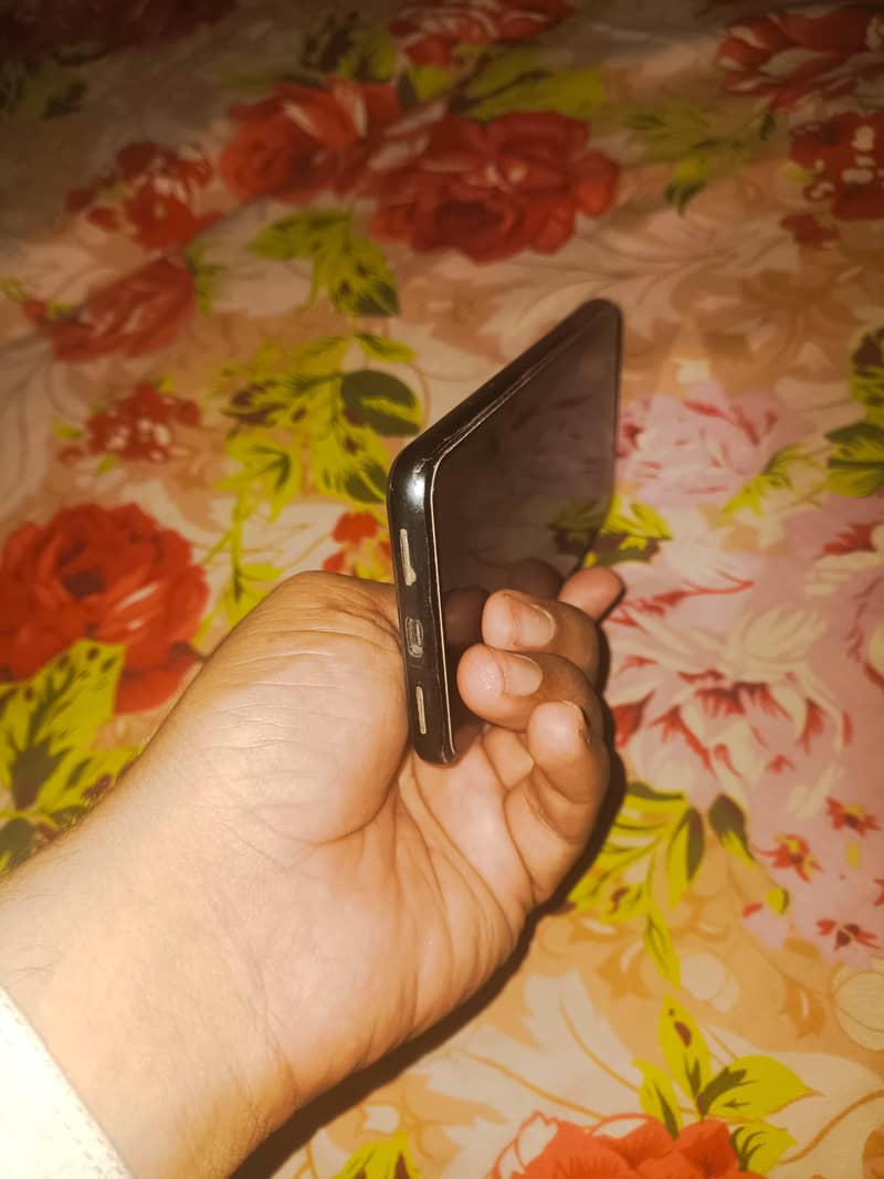 Google Pixel 8 1