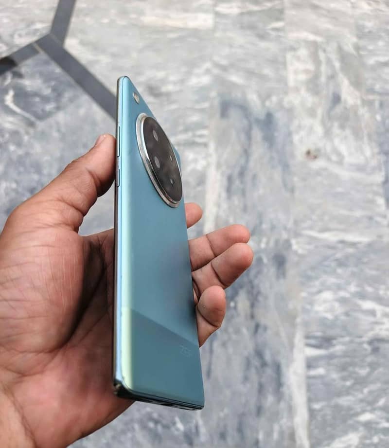 Infinix Zero 40 4